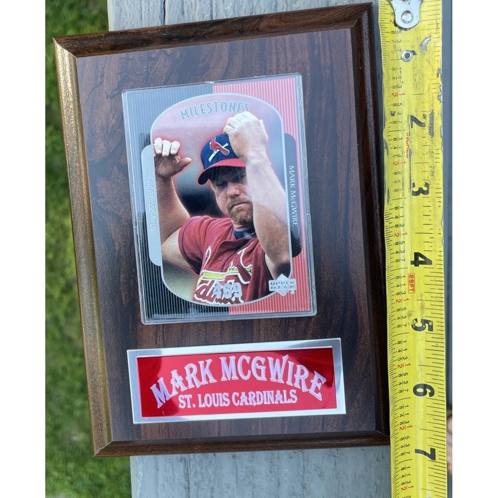1999 Upper Deck Mark McGwire 500 Milestones Mark McGwire #27 MLB Cardinals - Picture 3 of 5